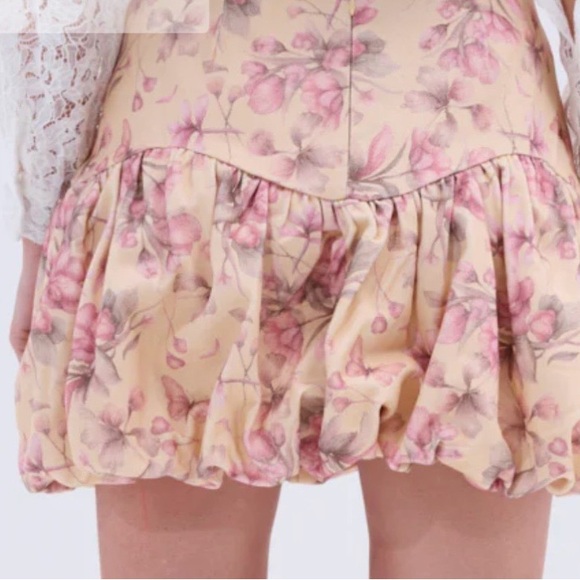 Floral Pink Skirt size M - Picture 2 of 4